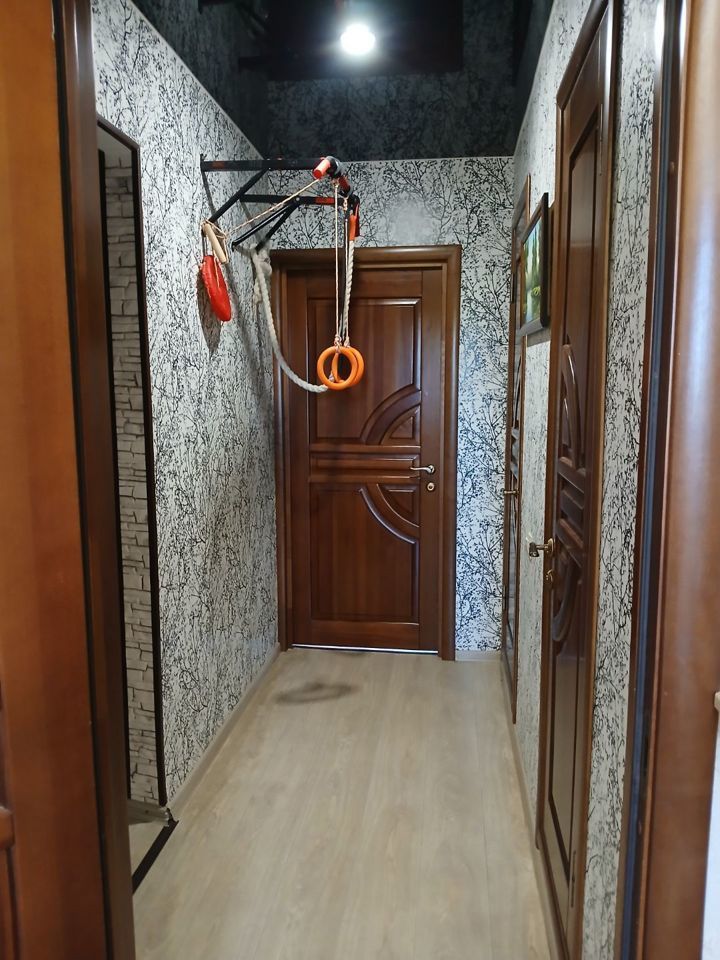 Продажа 3-комнатной квартиры, Саратов, Уфимцева ул,  6к3