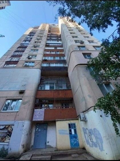 Продажа 4-комнатной квартиры, Саратов, Академика Антонова ул,  33А