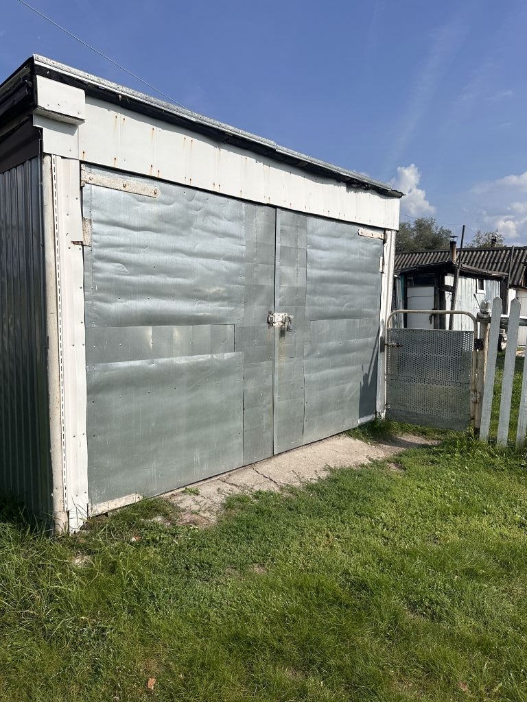 Продажа 2-комнатной квартиры, Зелецино,  152