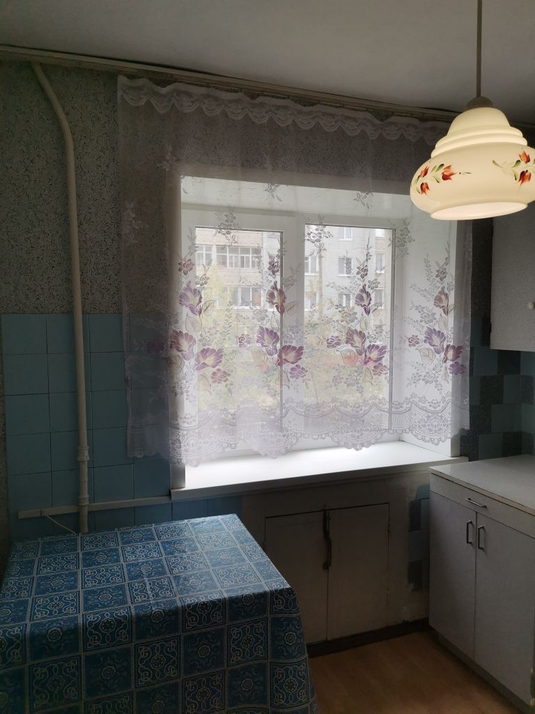 Продажа 2-комнатной квартиры, Тверь, Озерная ул,  6