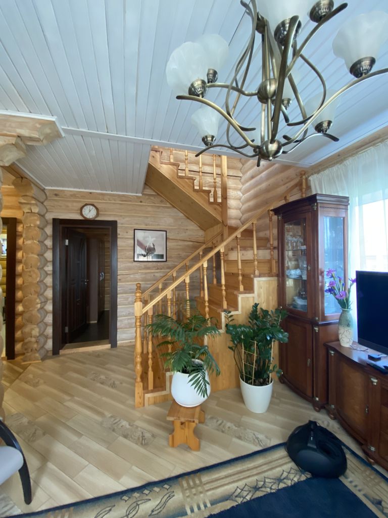 Продажа дома, 202м <sup>2</sup>, 6 сот., Середняя, Волжская,  12а