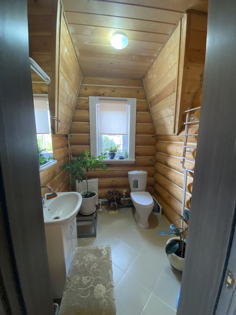 Продажа дома, 202м <sup>2</sup>, 6 сот., Середняя, Волжская,  12а