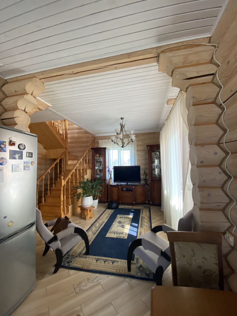 Продажа дома, 202м <sup>2</sup>, 6 сот., Середняя, Волжская,  12а