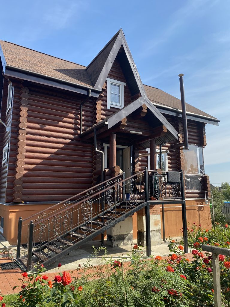 Продажа дома, 202м <sup>2</sup>, 6 сот., Середняя, Волжская,  12а