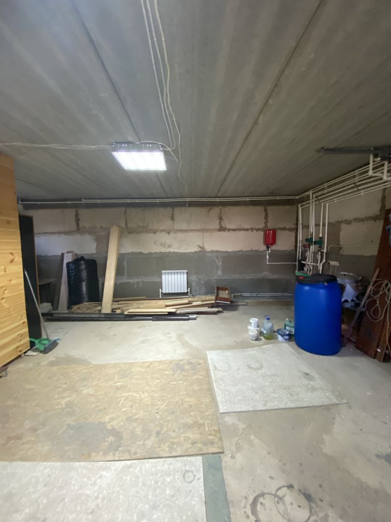 Продажа дома, 202м <sup>2</sup>, 6 сот., Середняя, Волжская,  12а