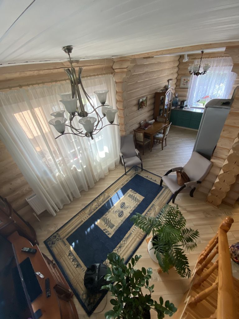 Продажа дома, 202м <sup>2</sup>, 6 сот., Середняя, Волжская,  12а