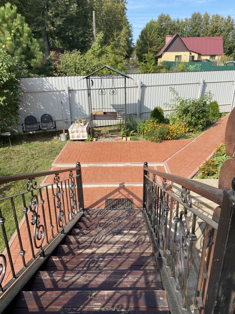 Продажа дома, 202м <sup>2</sup>, 6 сот., Середняя, Волжская,  12а