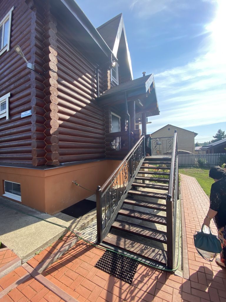 Продажа дома, 202м <sup>2</sup>, 6 сот., Середняя, Волжская,  12а