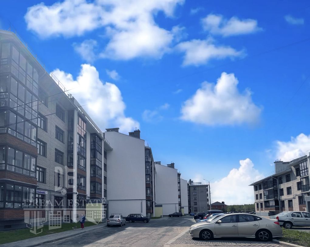 Продажа 1-комнатной квартиры, Красный Бор, Большая Заозерная ул,  37