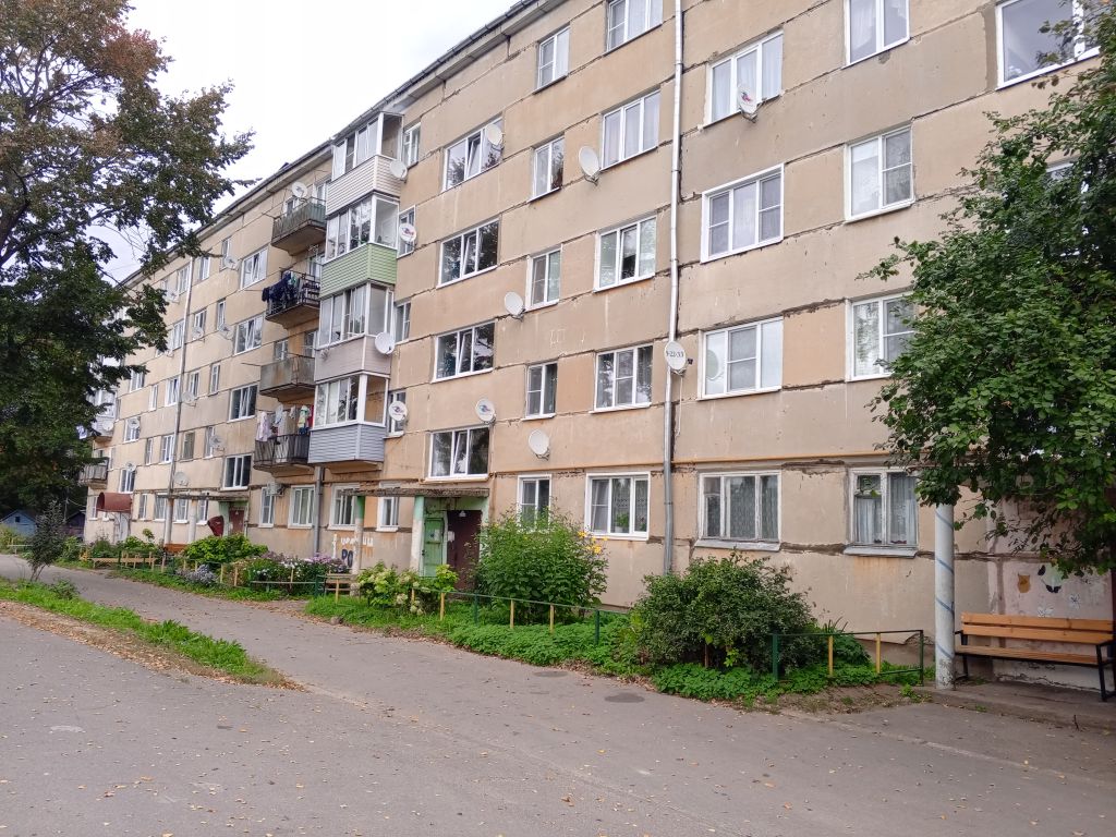 Продажа 3-комнатной квартиры, Алтыново,  1