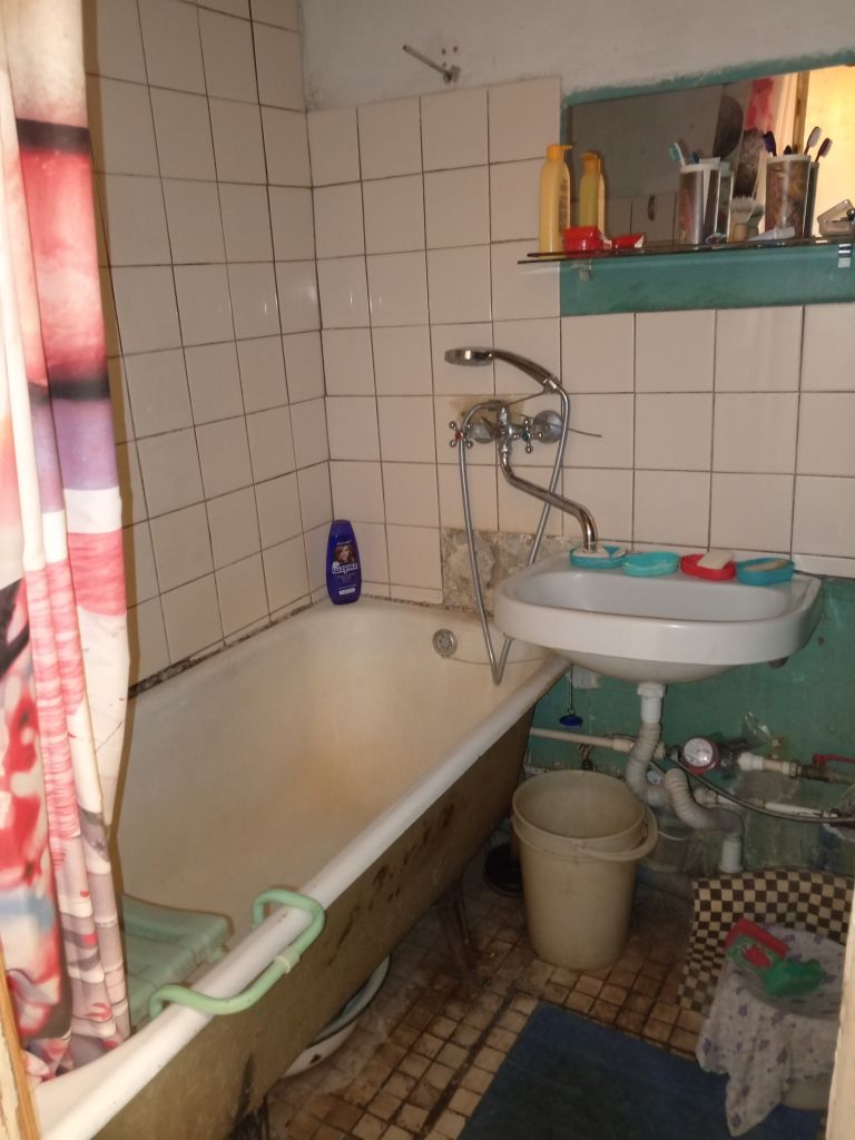 Продажа 3-комнатной квартиры, Алтыново,  1