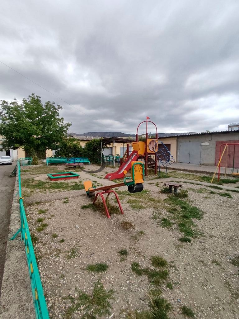 Продажа 3-комнатной квартиры, Кисловодск, Школьный пер,  39