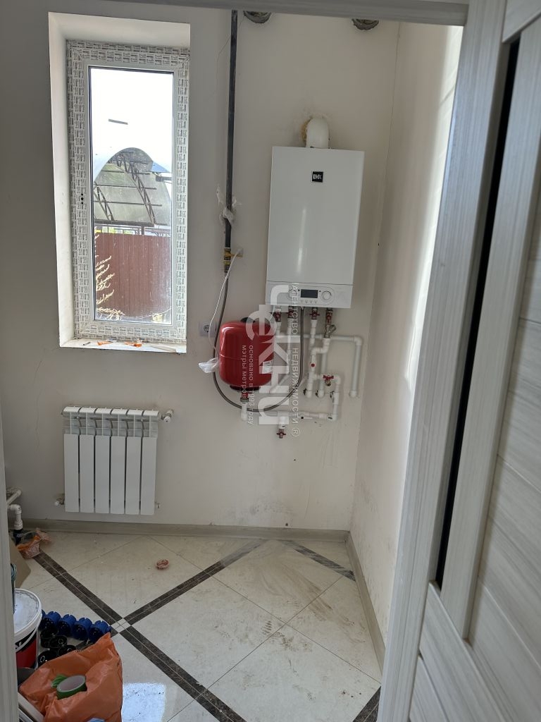 Продажа дома, 174м <sup>2</sup>, 5 сот., Кусаковка, Васильковая ,  18б