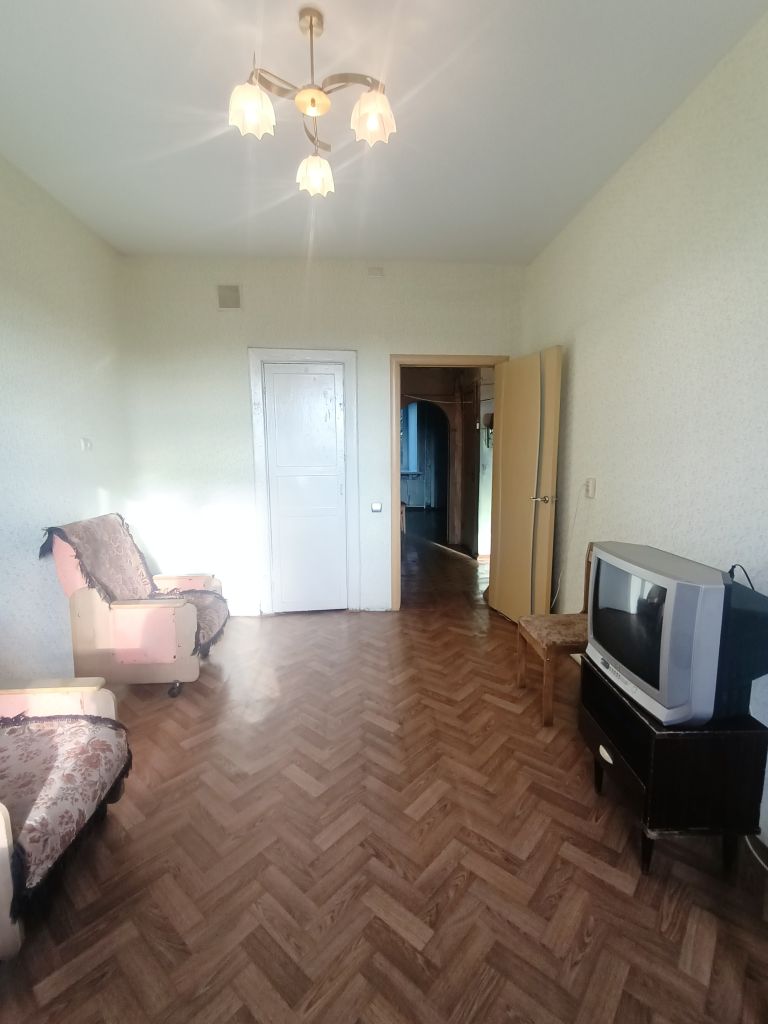 Продажа 4-комнатной квартиры, Иваново, Ленина пр-кт,  102