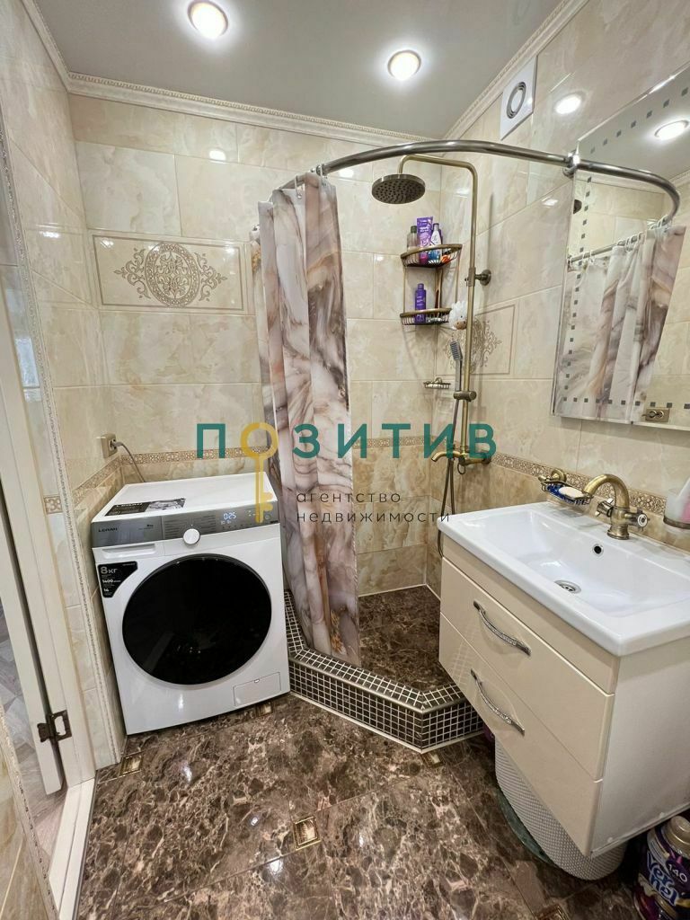 Продажа 3-комнатной квартиры, Минеральные Воды, 50 лет Октября ул,  28