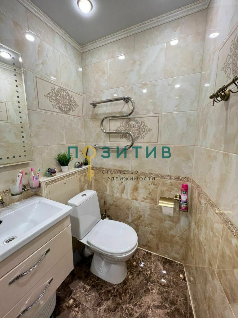 Продажа 3-комнатной квартиры, Минеральные Воды, 50 лет Октября ул,  28