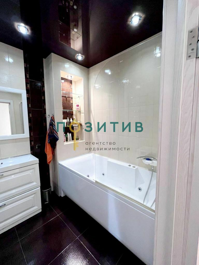Продажа 3-комнатной квартиры, Ессентуки, Октябрьская ул,  31А