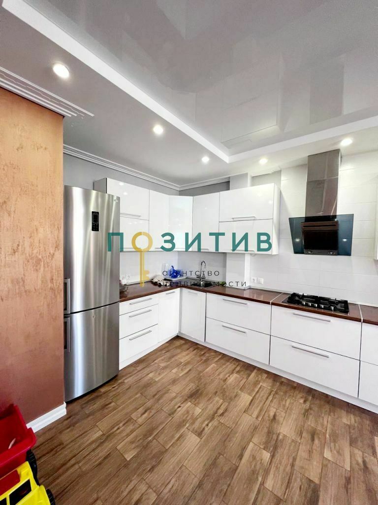 Продажа 3-комнатной квартиры, Ессентуки, Октябрьская ул,  31А