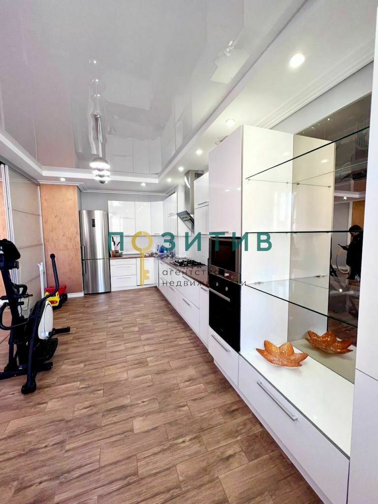 Продажа 3-комнатной квартиры, Ессентуки, Октябрьская ул,  31А