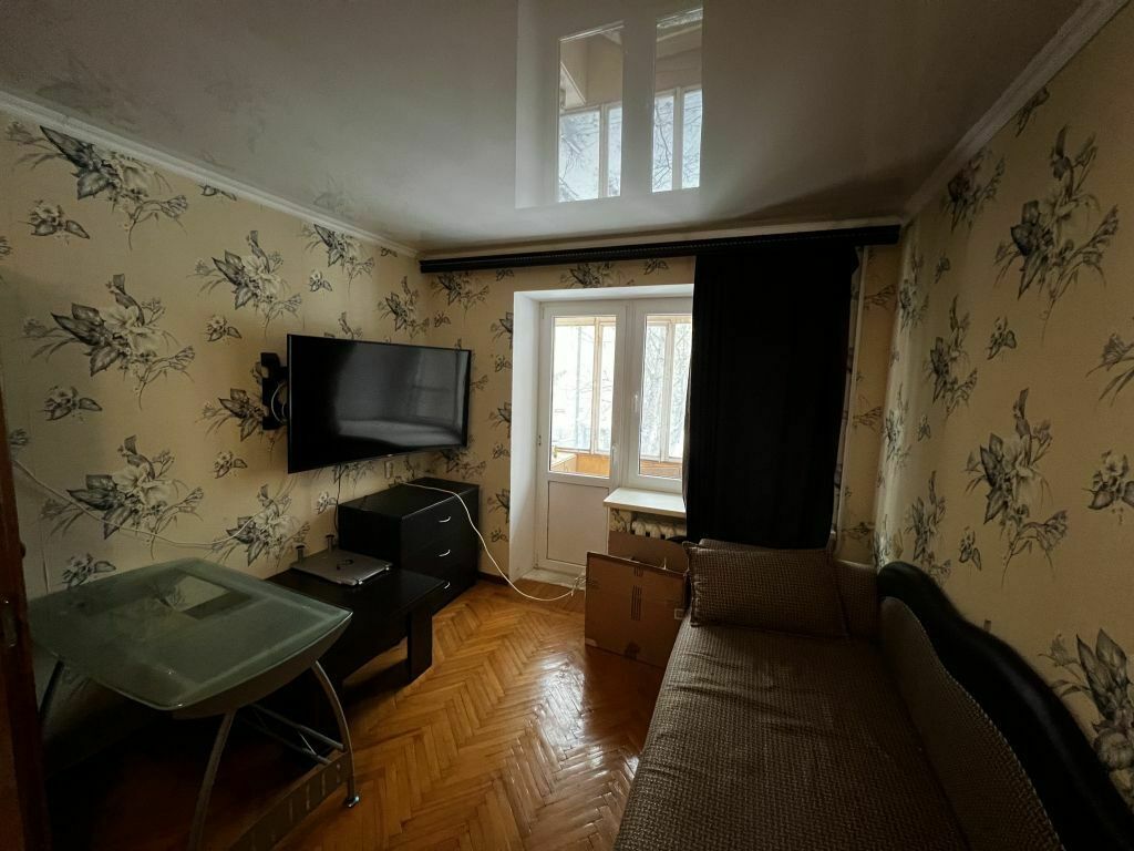 Продажа 2-комнатной квартиры, Пятигорск, Московская ул,  76