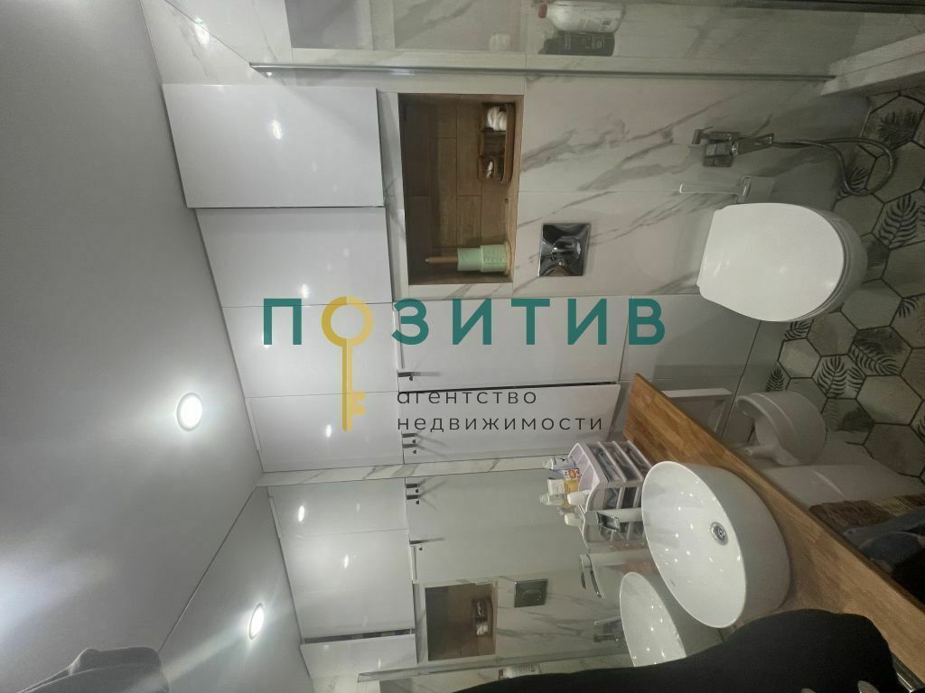 Продажа 3-комнатной квартиры, Ессентуки, 60 лет Октября ул,  2