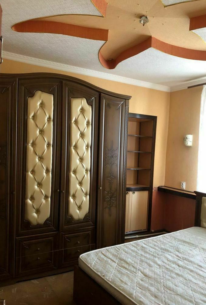 Продажа 4-комнатной квартиры, Пятигорск, Октябрьская ул,  28