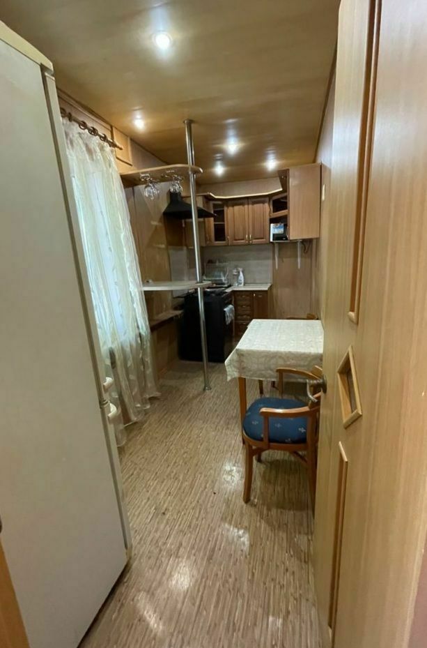 Продажа 4-комнатной квартиры, Пятигорск, Октябрьская ул,  28