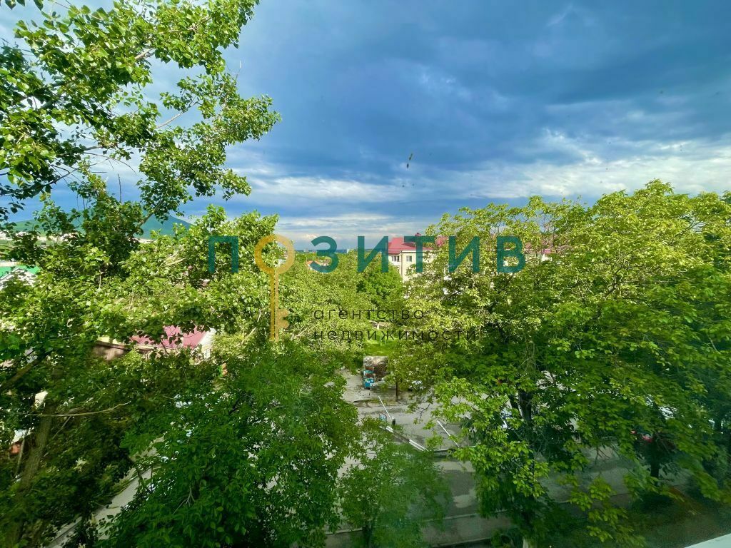 Продажа 2-комнатной квартиры, Пятигорск, Адмиральского ул,  31