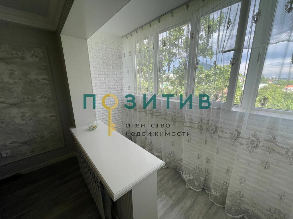 Продажа 2-комнатной квартиры, Пятигорск, Адмиральского ул,  31