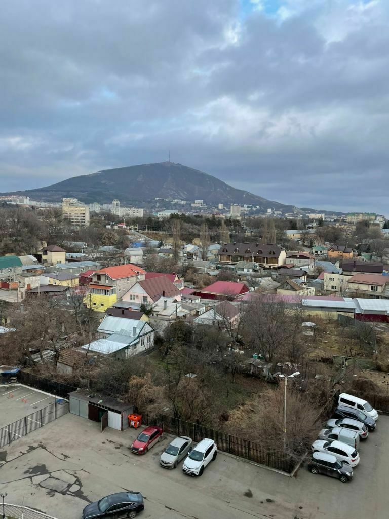 Продажа 2-комнатной квартиры, Пятигорск, Оранжерейная ул,  22/2