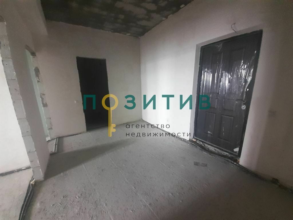 Продажа 2-комнатной квартиры, Пятигорск, Адмиральского ул,  1А