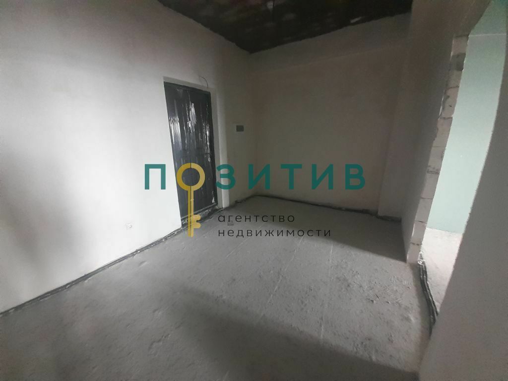 Продажа 2-комнатной квартиры, Пятигорск, Адмиральского ул,  1А