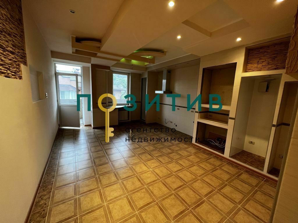 Продажа 4-комнатной квартиры, Ставропольский, Московская ул