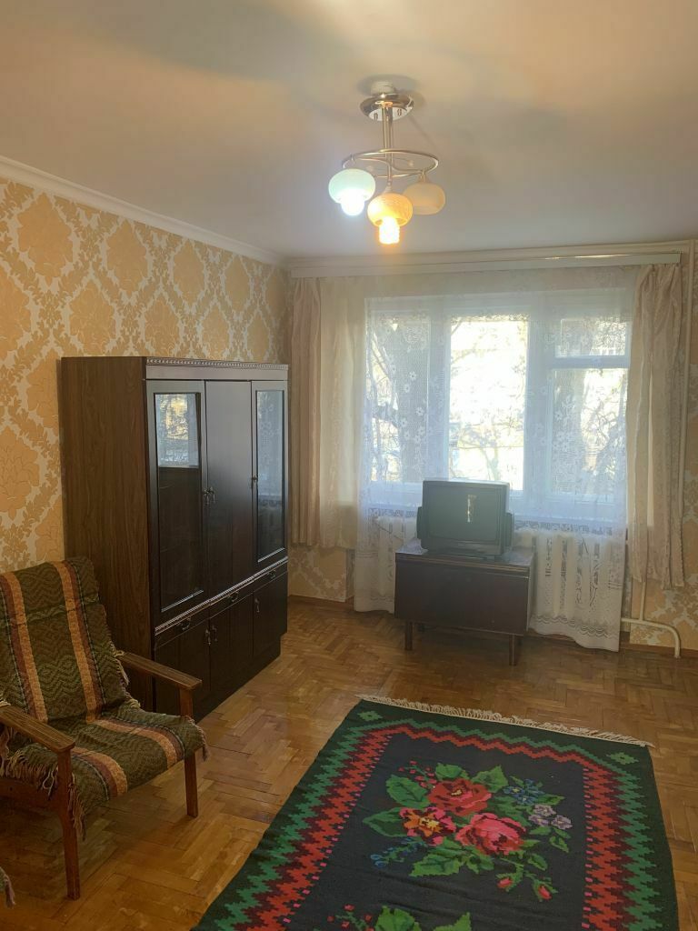 Продажа 2-комнатной квартиры, Пятигорск, 40 лет Октября пр-кт,  19