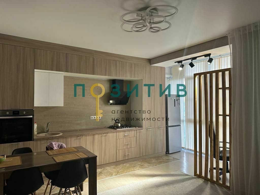 Продажа 2-комнатной квартиры, Минеральные Воды, Железноводская ул,  70к1