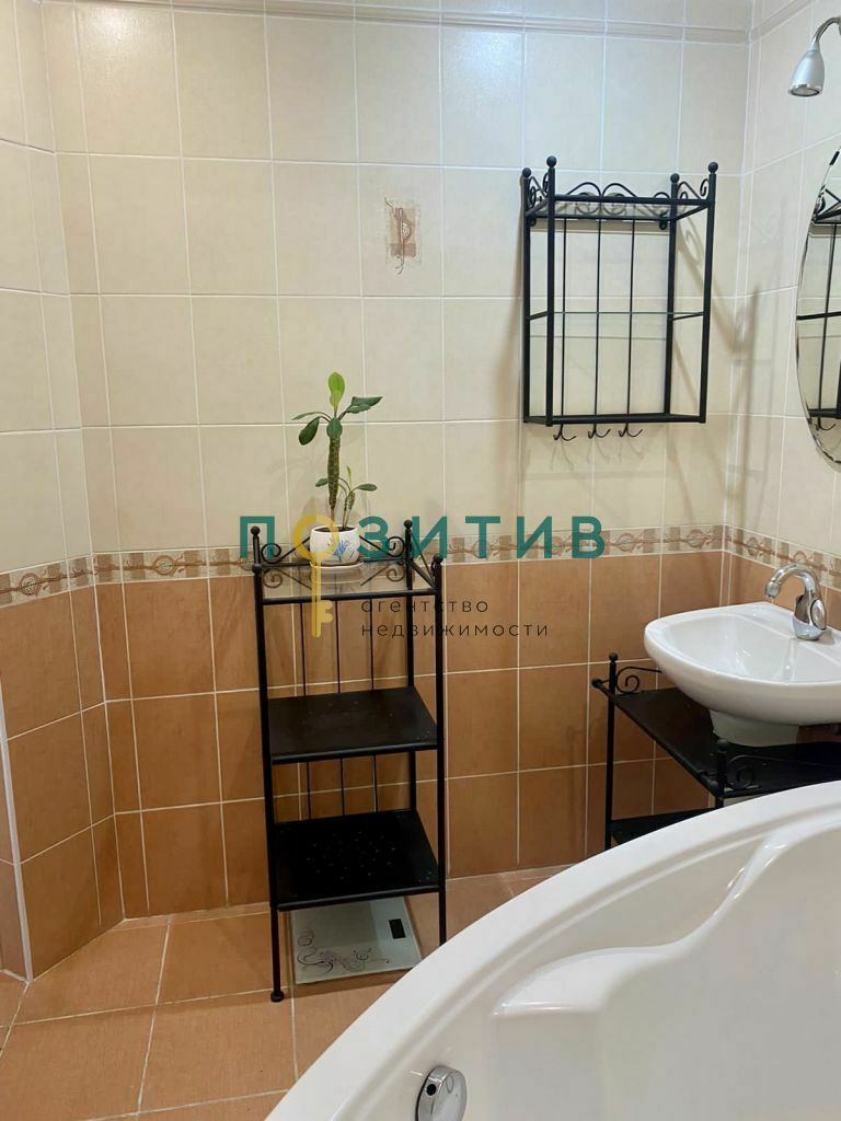 Продажа 1-комнатной квартиры, Пятигорск, Адмиральского ул,  6А