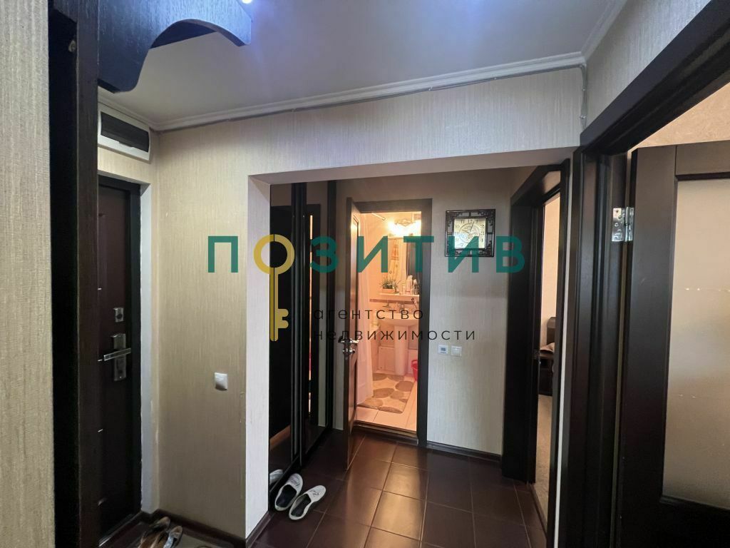 Продажа 2-комнатной квартиры, Ессентуки, Октябрьская ул,  422