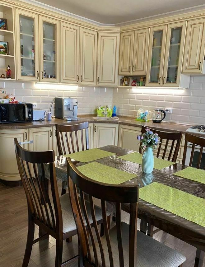 Продажа 3-комнатной квартиры, Пятигорск, Нежнова ул,  21к4