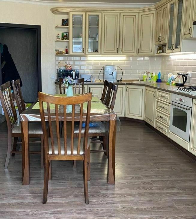 Продажа 3-комнатной квартиры, Пятигорск, Нежнова ул,  21к4