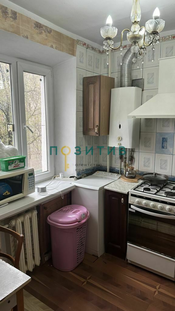 Продажа 2-комнатной квартиры, Минеральные Воды, Советская ул,  40