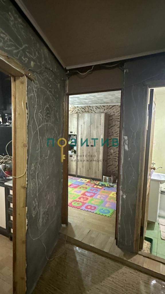 Продажа 4-комнатной квартиры, Минеральные Воды, 50 лет Октября ул,  30