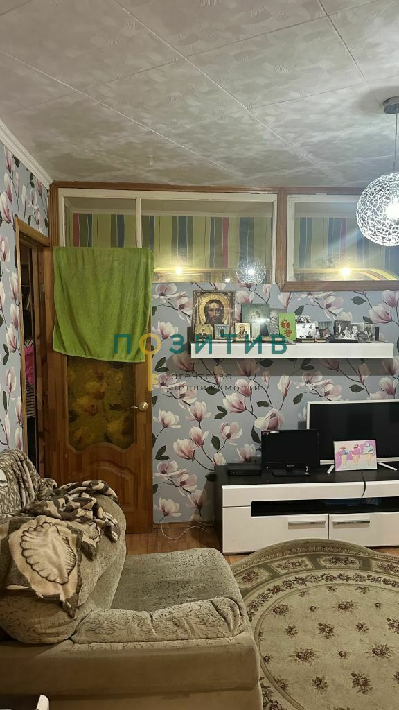 Продажа 4-комнатной квартиры, Минеральные Воды, 50 лет Октября ул,  30