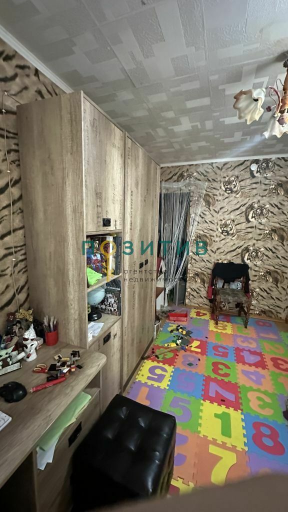 Продажа 4-комнатной квартиры, Минеральные Воды, 50 лет Октября ул,  30