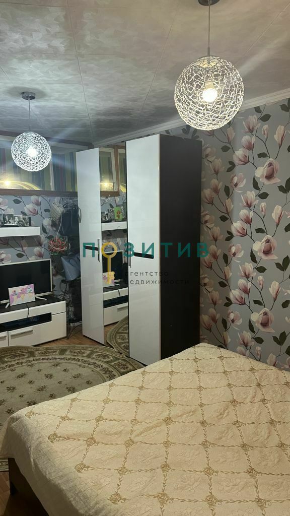 Продажа 4-комнатной квартиры, Минеральные Воды, 50 лет Октября ул,  30