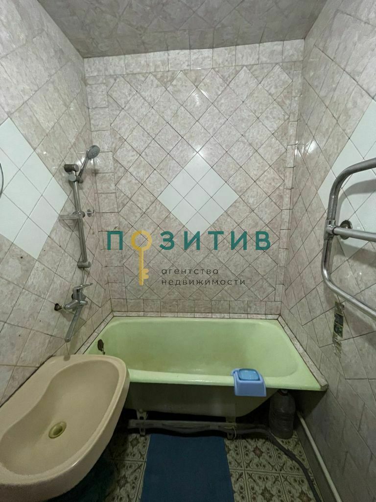 Продажа 3-комнатной квартиры, Пятигорск, Адмиральского ул,  2к3