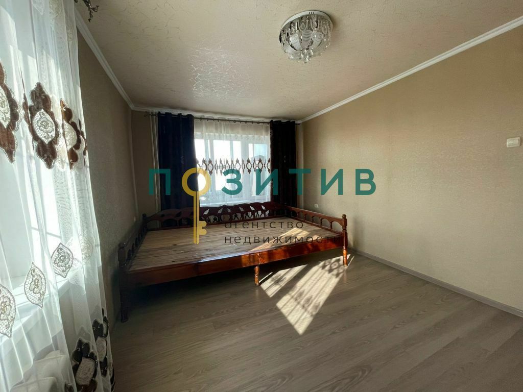 Продажа 3-комнатной квартиры, Пятигорск, Адмиральского ул,  2к3