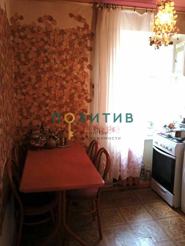 Продажа 2-комнатной квартиры, Ессентуки, Октябрьская ул,  443