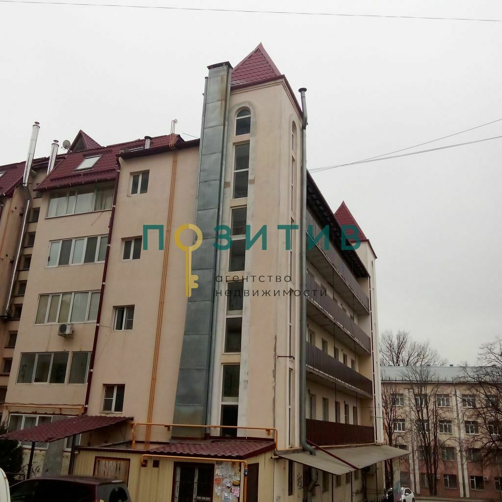 Продажа 4-комнатной квартиры, Пятигорск, Кузнечная ул,  8А