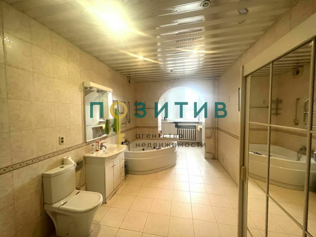 Продажа 3-комнатной квартиры, Ессентуки, Новопятигорская ул,  8