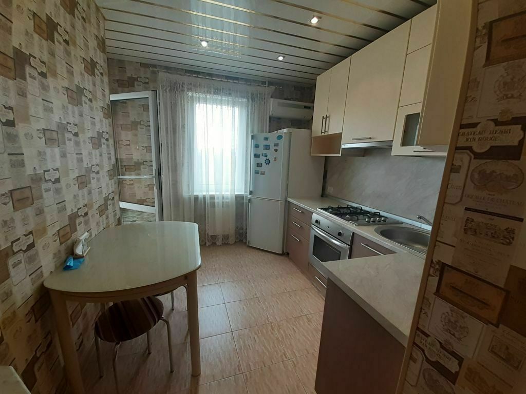 Продажа 2-комнатной квартиры, Пятигорск, Железнодорожная ул,  121